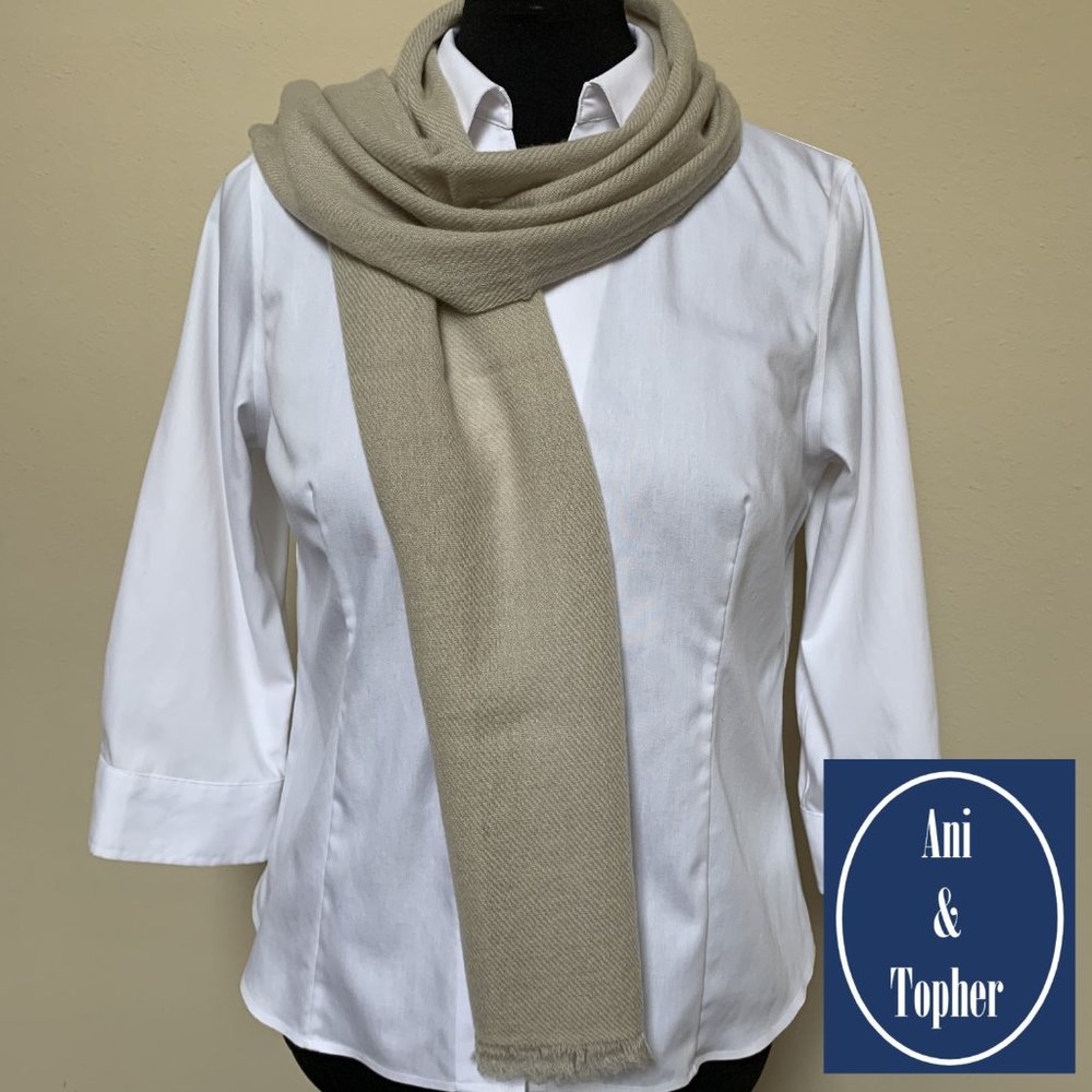100% Cashmere Scarf NWT - Picture 6 of 11